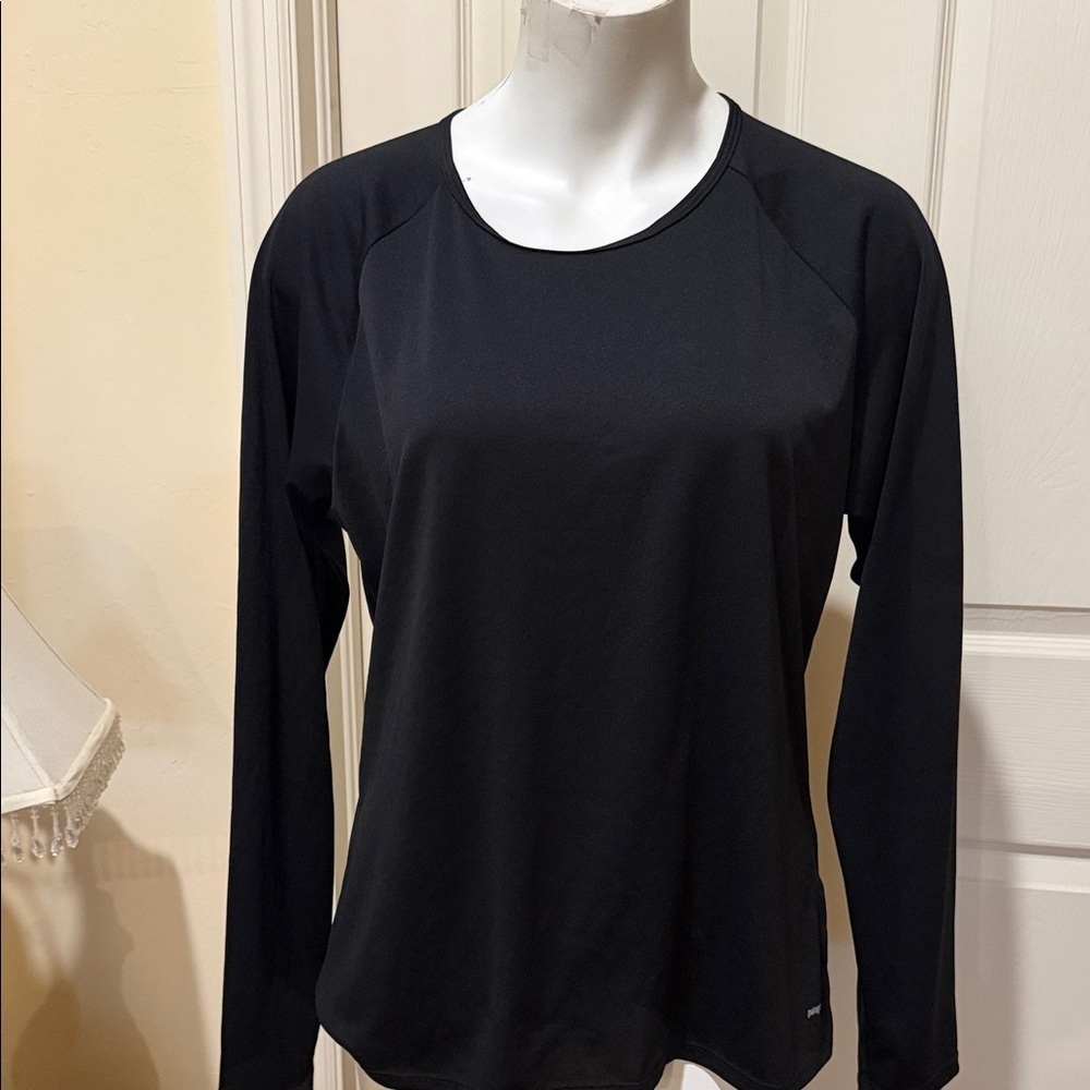Patagonia Women's Performnce Classic Black Long Sleeve Baselayer XL Unisex